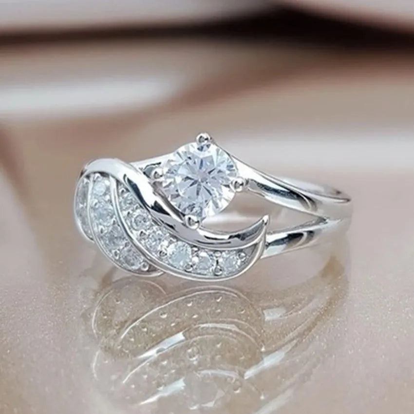 diamond ring  European and American jewelry